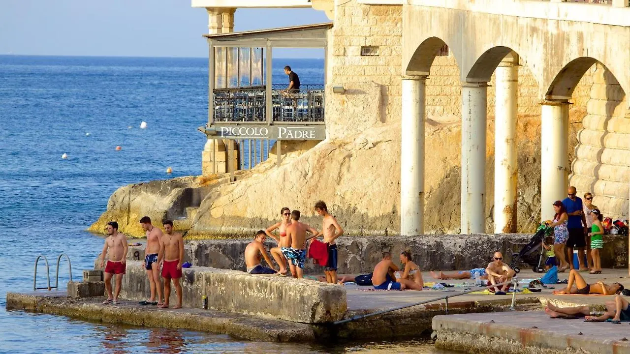 아파트 Holiday - Malta Balluta Beach 슬리에마